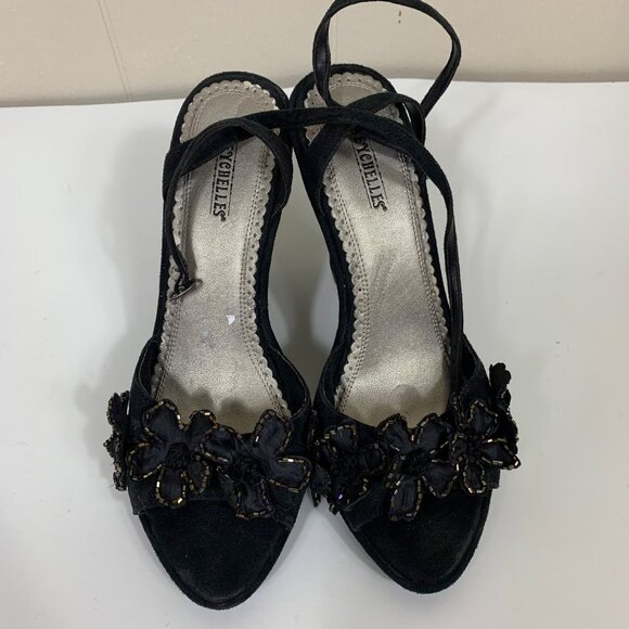 Seychelles Strappy Peep Toe Heels with Flower Embellishment in Black - Size 8 - Picture 3 of 8